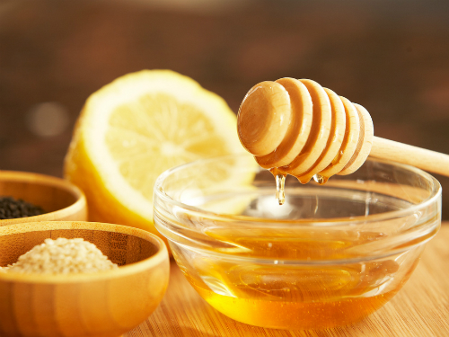 Những thời điểm vàng uống nước mật ong để có tác dụng tốt nhất