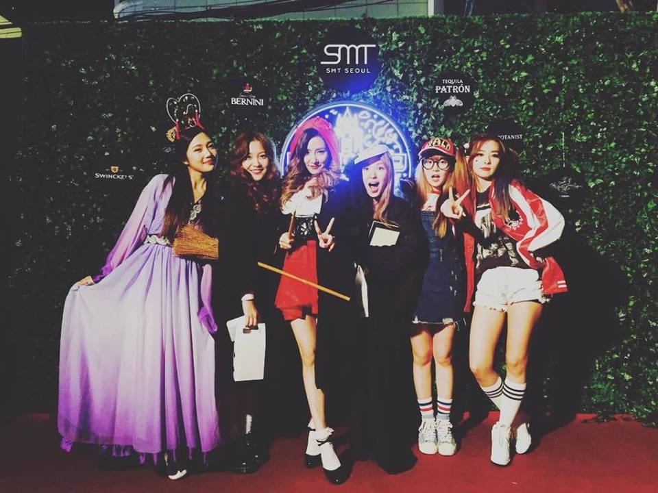 SNSD và dàn sao SM Entertainment tưng bừng mở tiệc Halloween