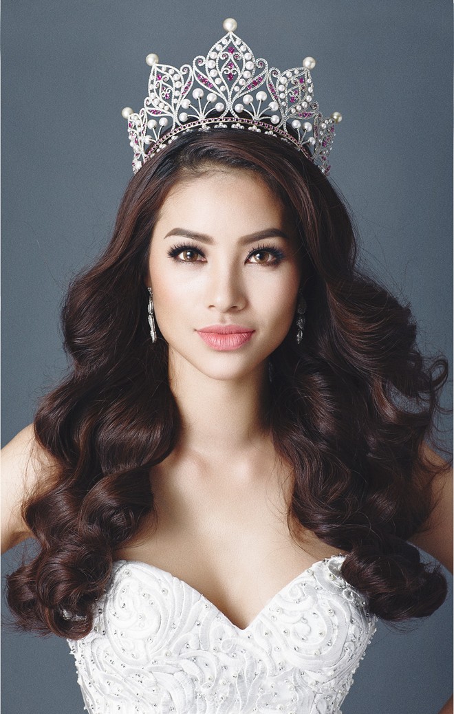 Phạm Hương giảm cân cấp tốc để đi thi Miss Universe 2015 tại Mỹ