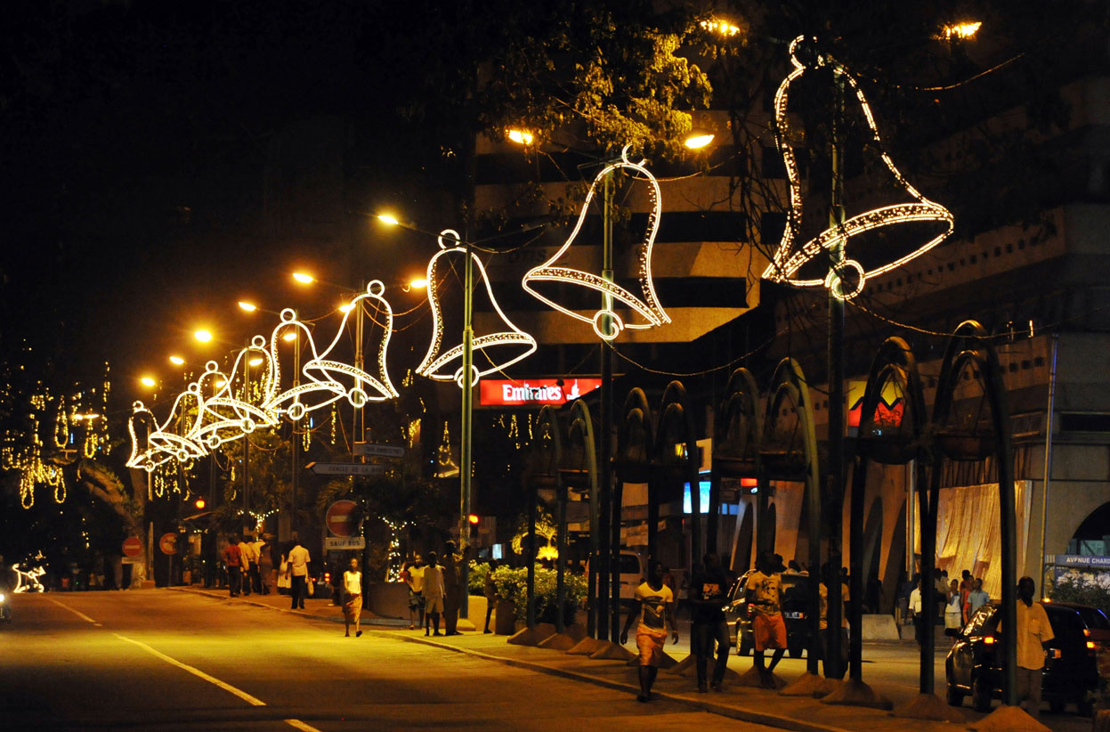 Địa điểm chụp ảnh Giáng sinh ở Hà Nội