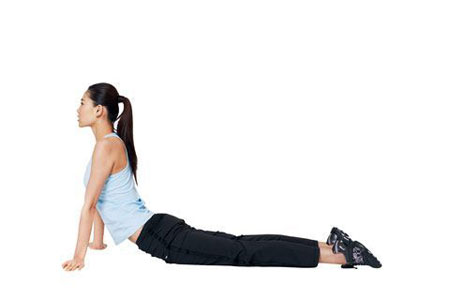 động tác yoga đơn giản