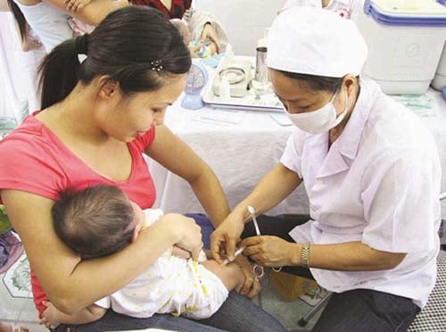 Trong ngày 30/12 TP HCM sẽ hoàn tất đăng ký vắc xin 5 trong 1
