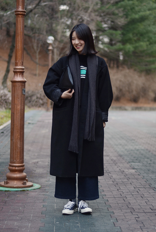 Style đi học ngày lạnh vẫn long lanh của nữ sinh Hàn
