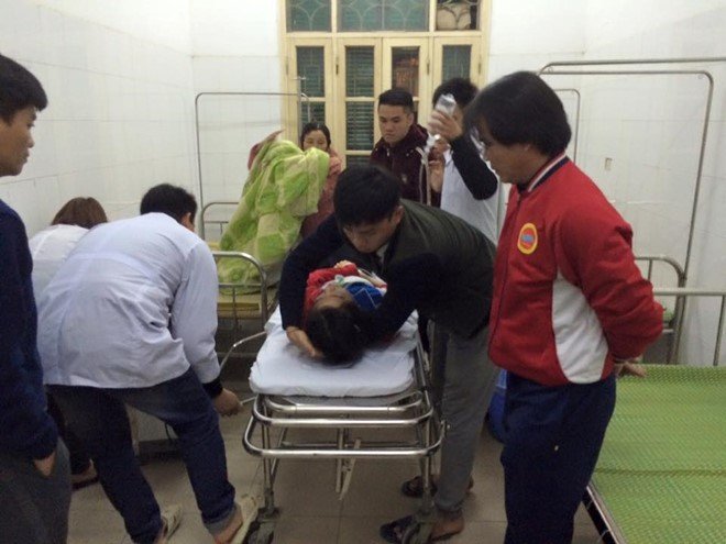 Cựu nữ sinh viên Bắc Ninh cắn lưỡi tự tử vì không xin được việc
