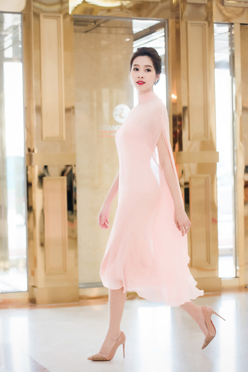 Hoa hậu Á hậu nào mặc váy hồng pastel cũng đẹp