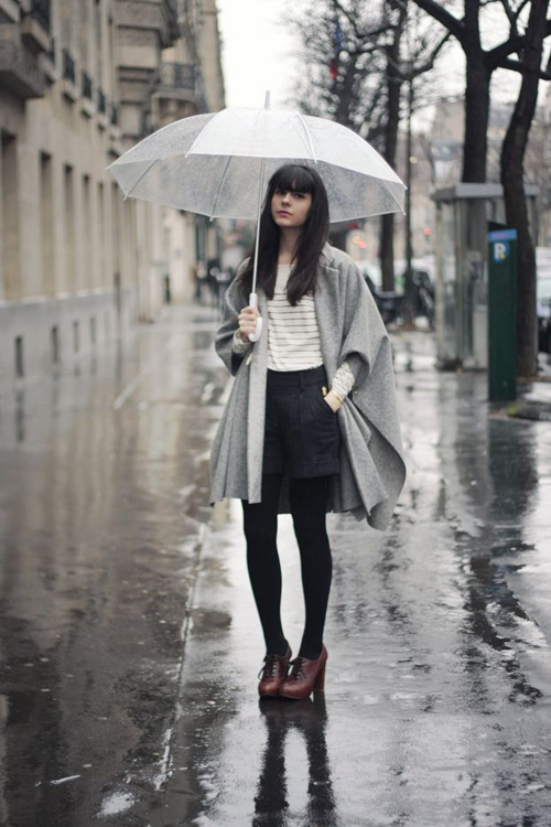 Bí quyết mặc đẹp, thoải mái trong ngày mưa ẩm ướt