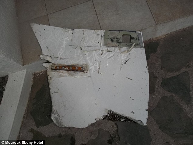 Tìm thấy mảnh vỡ nghi của máy bay MH370 gần đảo Mauritius