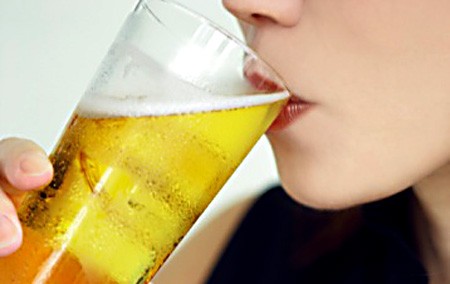lợi ích từ uống bia