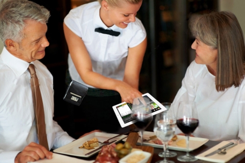 Bí quyết kinh doanh quán ăn/nhà hàng giúp doanh thu cao hơn