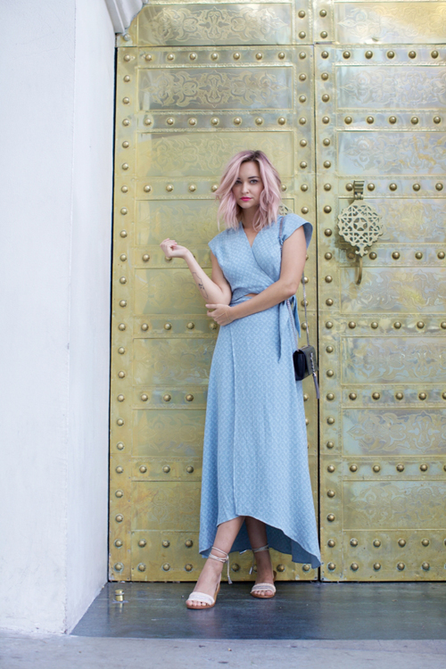 Học lỏm gu thời trang siêu lãng mạn của blogger Liz Cherkasova