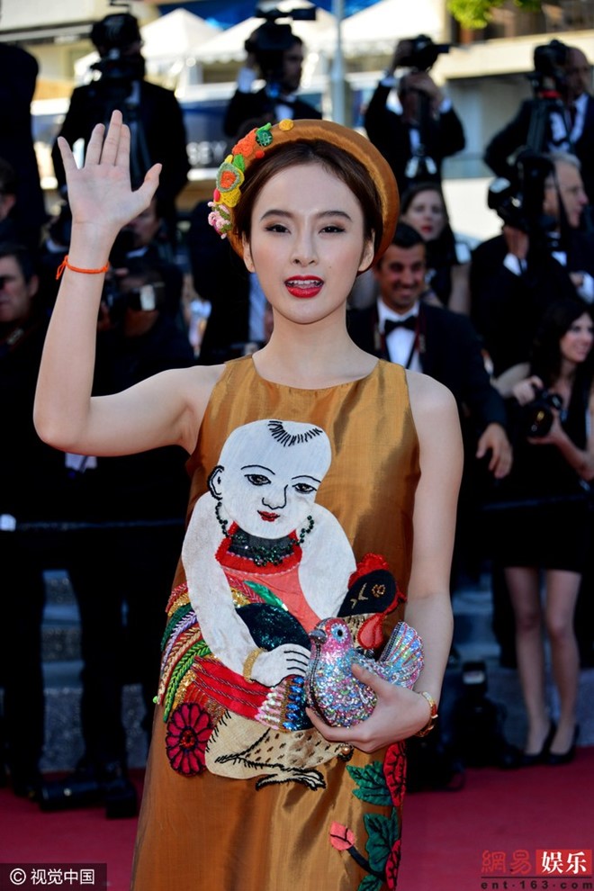 Phương Trinh lọt top khoảnh khắc Cannes của báo Trung Quốc 1