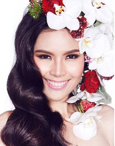 Nhan sắc xinh như thiên thần của Tân hoa hậu Thế giới Thái Lan