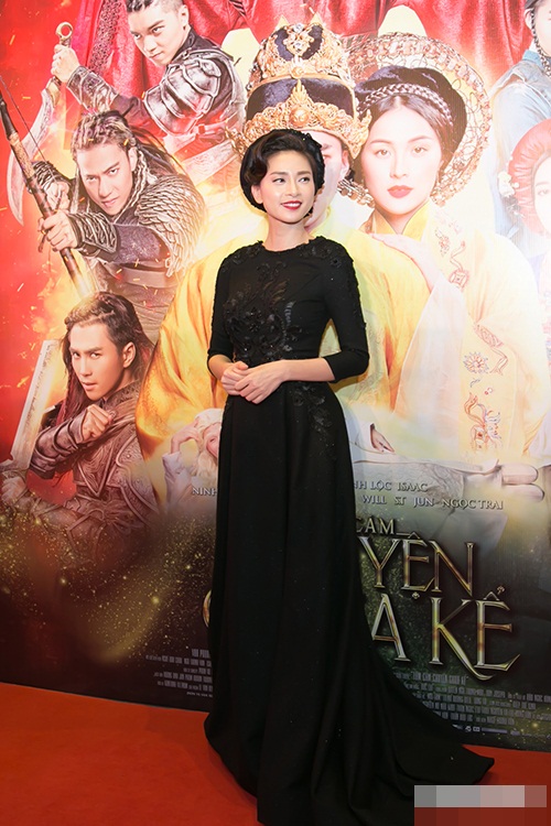 Dàn mỹ nhân Việt rạng rỡ tham dự công chiếu phim Tấm Cám