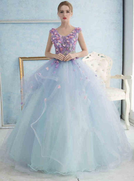 Choáng ngợp với những mẫu váy cưới công chúa 2016 siêu quyến rũ