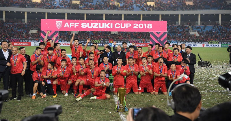 Tuyển quốc gia Việt Nam đăng quang AFF Cup 2018.
