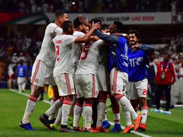 Hoàng tử UAE mua sạch vé, không cho CĐV Qatar xem bán kết Asian Cup 2019.