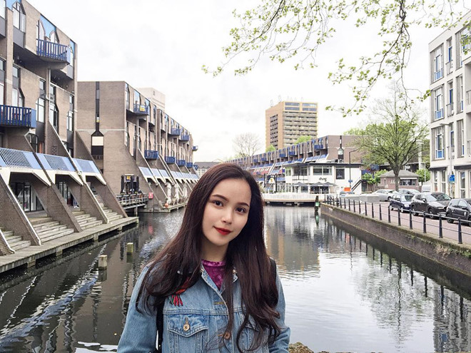 Phương Linh hiện là sinh viên khoa Luật Quốc tế của Học viện Ngoại giao.