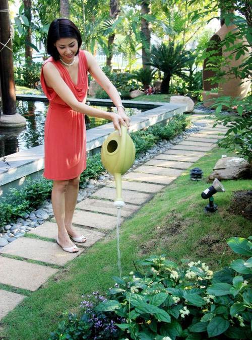 Vườn là nơi Hà Kiều Anh đặc biệt yêu thích. Bởi vậy, mỗi góc nhỏ trong vườn cô đều chăm sóc cẩn thận