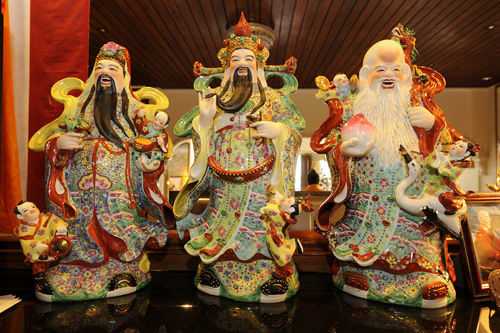 chuyen-gia-phong-thuy-chia-se-cach-dat-tuong-phuc-loc-tho-de-gia-dao-binh-an-tien-vao-nhu-nuoc-phunutoday2