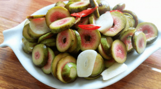 Muối sung cứ cho thêm thứ này vào, đảm bảo sung ngon, giòn mà không bị chát
