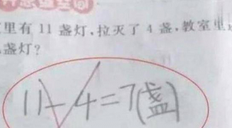 Con làm toán '11-4=7' bị cô giáo phê sai, mẹ đi kiện để rồi phải xấu hổ