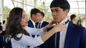 Công Phượng 'kín tiếng' làm lễ ăn hỏi cùng bạn gái 'hiền lành nết na lại tài giỏi'