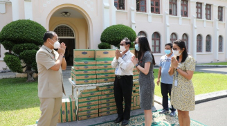 Vinamilk & công ty con tại Campuchia hỗ trợ sữa cho người dân và trẻ em nước bạn chống Covid-19