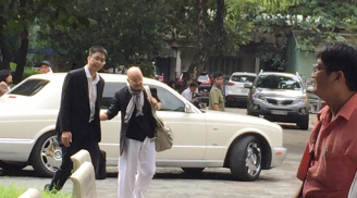 'Vua' cà phê Trung Nguyên thần sắc tươi tỉnh, ung dung xuất hiện tại tòa ly hôn