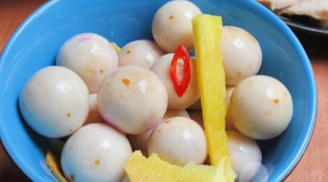 Cách muối cà pháo đơn giản mà trắng giòn ngon hơn cả ngoài hàng