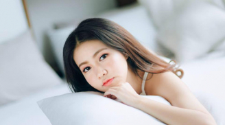 Dù đạt điểm cao nhưng cô gái 'hot' nhất kỳ thi 2017 vẫn không tự tin xét tuyển vào ĐH Ngoại thương