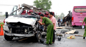 Hiện trường 'sởn gai ốc' vụ tai nạn thảm khốc khiến 16 người thương vong ở Tây Ninh