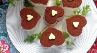 Cách làm bánh trái tim nhân cacao tặng người yêu trong ngày 20/10