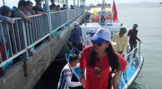 Hơn 5.000 du khách chưa thể rời Cô Tô vào đất liền do thời tiết xấu