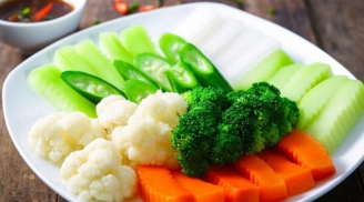 Bỏ túi 3 loại gia vị 'thần thánh' này để có ngay đĩa rau xanh mướt, vừa giòn vừa ngon, ai cũng chết mê