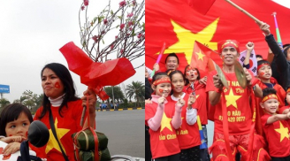 CĐV hân hoan mang hoa đào, bánh chưng ra tận sân bay đón thầy trò HLV Park Hang-seo trở về