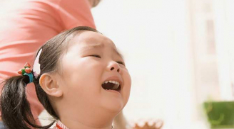 Con hư tại mẹ hãy uốn nắn bé yêu của mình ngay từ khi còn trong trứng nước để không hối hận về sau
