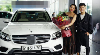 Mua xe tiền tỷ tặng vợ siêu mẫu trước ngày lâm bồn, Ưng Hoàng Phúc chính thức trở thành 'người chồng quốc dân'