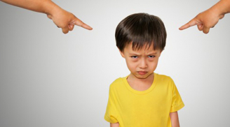 3 cách dạy con sai lầm khiến trẻ tự ti, bạo lực, nhiều mẹ Việt mắc phải