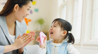 Làm mẹ kiểu này cứ tưởng yêu con nhưng lại vô tình giết hại tương lai của trẻ