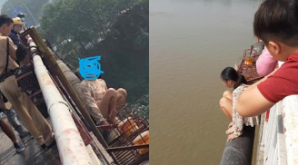 Mẹ trẻ bỏ lại con trên cầu Chương Dương rồi trèo qua lan can ngồi khóc khiến ai cũng thót tim