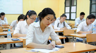 Thi THPT Quốc gia 2020 sẽ bao gồm cả nội dung học trực tuyến?
