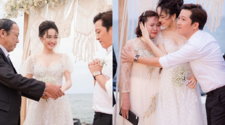Khoảnh khắc ba mẹ Nhã Phương bật khóc trao tay con gái cho Trường Giang lần đầu được hé lộ gây xúc động