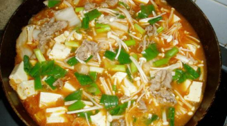 Canh ngao chua nấu nấm đậm đà, thơm ngon giúp giải nhiệt trong ngày hè