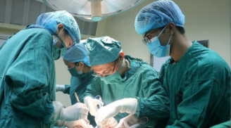 Lấy động mạch chủ từ người chết não hiến tặng thay cho bệnh nhi 8 tuổi