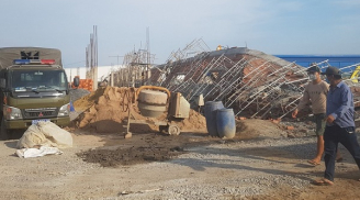 Sập tường ở khu công nghiệp, 10 người tử vong