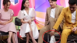 S.T Sơn Thạch “bẽ mặt” khi bị Trường Giang “bóc phốt” thói quen mang giày độn lên sóng truyền hình