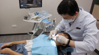 Cô nàng 28 tuổi buộc phải nhổ cả hàm răng trên vì thói quen răng miệng ai cũng mắc phải