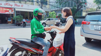 Anh shipper siêu đáng yêu, quyết chạy xe đến 3 vòng để mua bằng được bún giao cho khách
