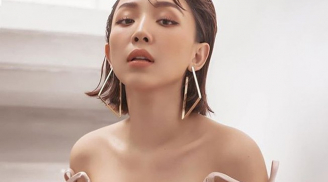 Tóc Tiên khoe ảnh ảnh bikini cắt xẻ hiểm hóc, phô diễn vòng 1 nóng bóng khiến dân tình xôn xao