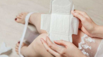 Phụ nữ có 5 thói quen xấu khi dùng băng vệ sinh, coi chừng viêm nhiễm 'vùng kín' ngày càng nặng
